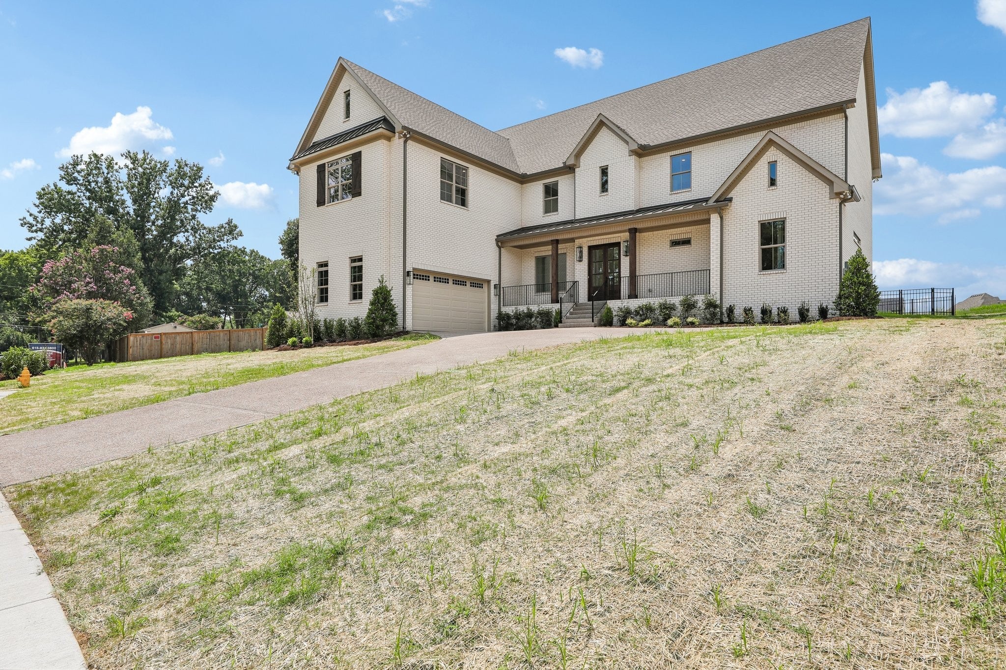 335 Raintree Dr