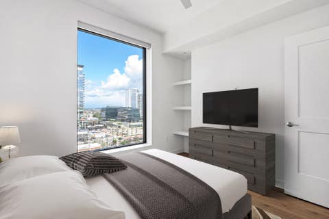 Photo of 1212 Demonbreun St #1403, Nashville, TN 37203 (MLS # 3183486)
