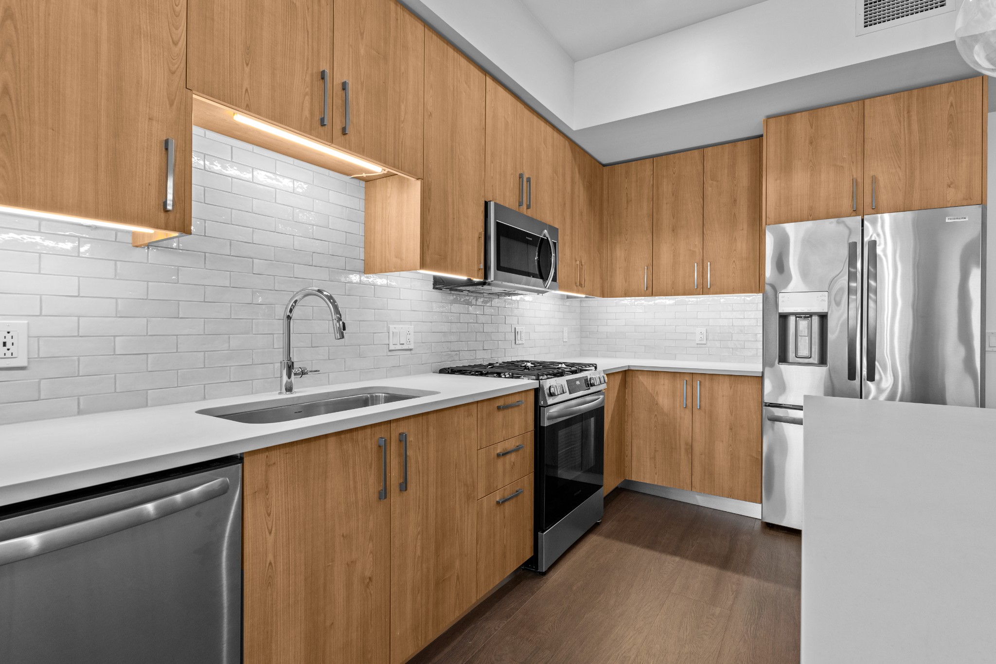 1212 Demonbreun St 1403