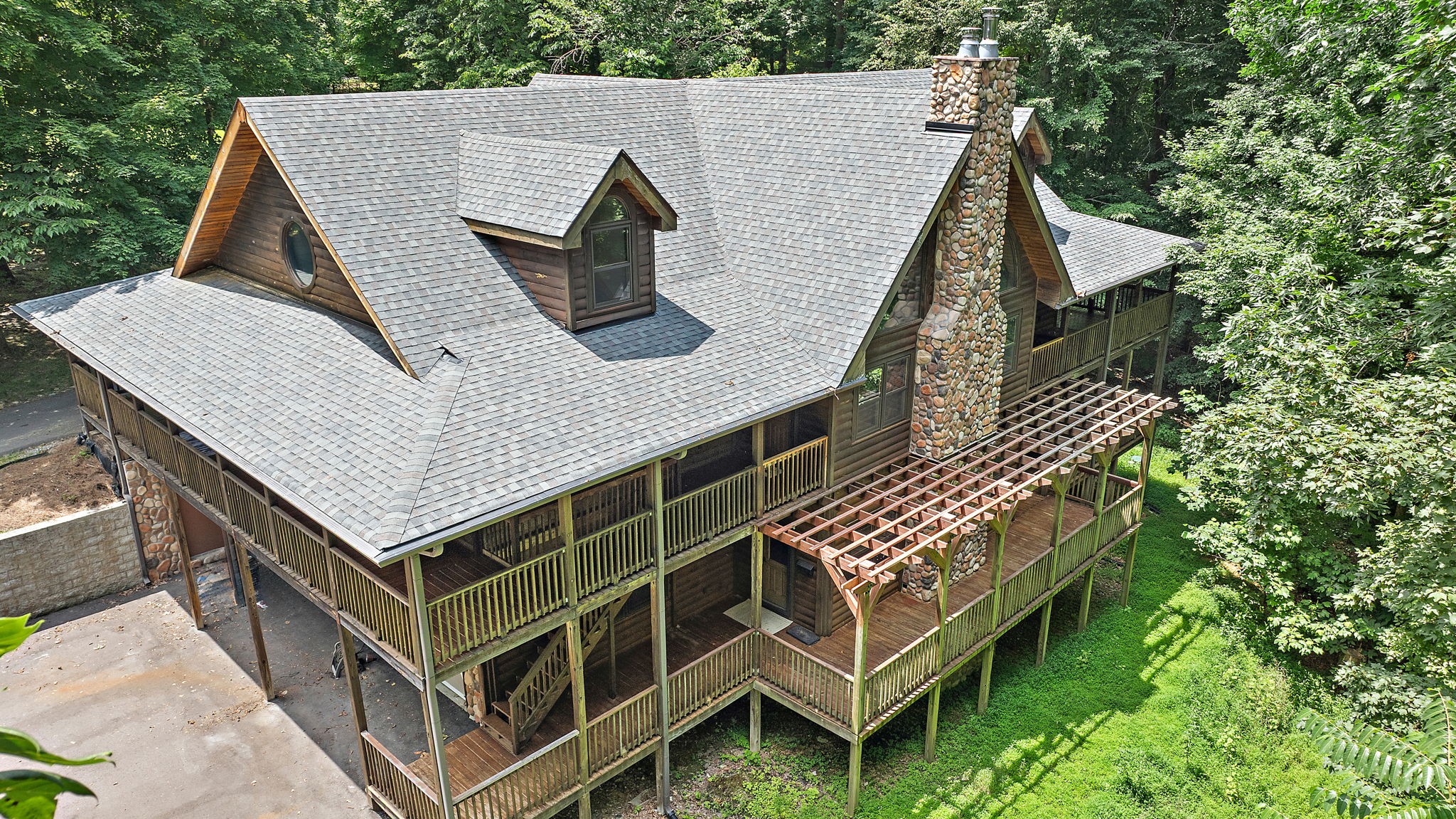1455 Shell Rd