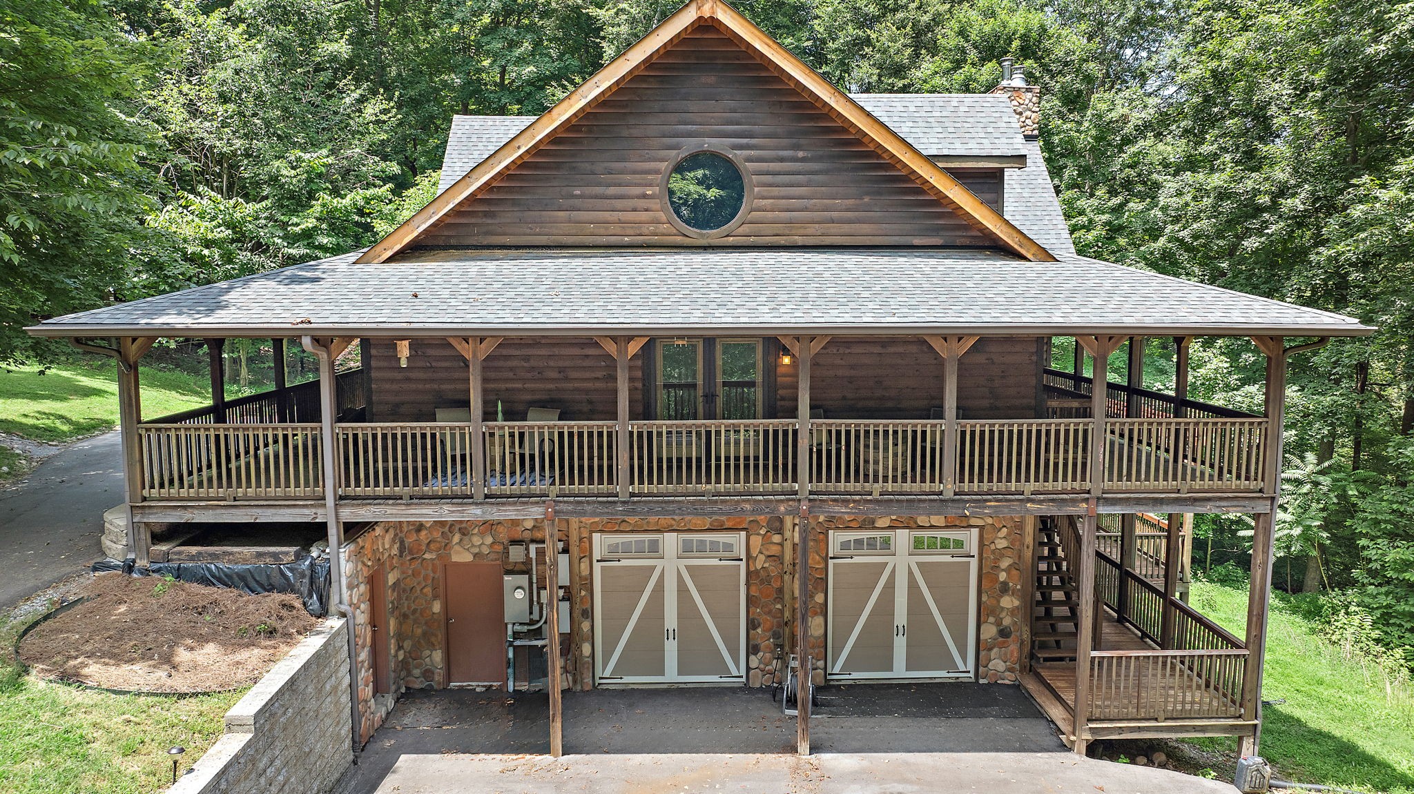 1455 Shell Rd
