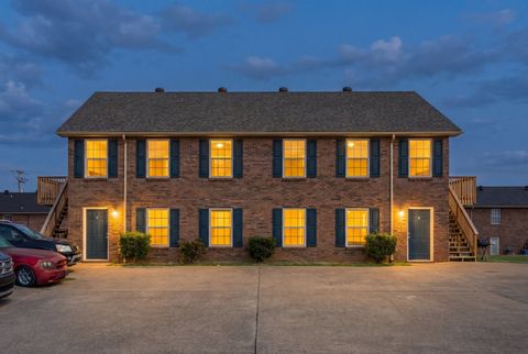 1995 Calumet Dr Clarksville TN 37042