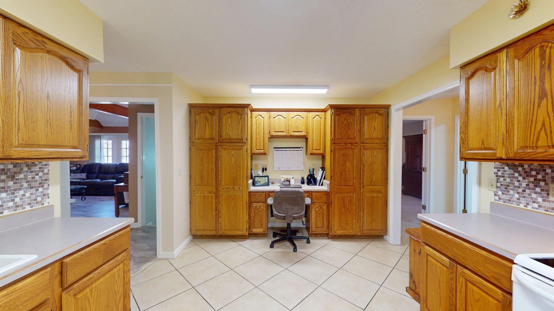 175 Castleton Cv
