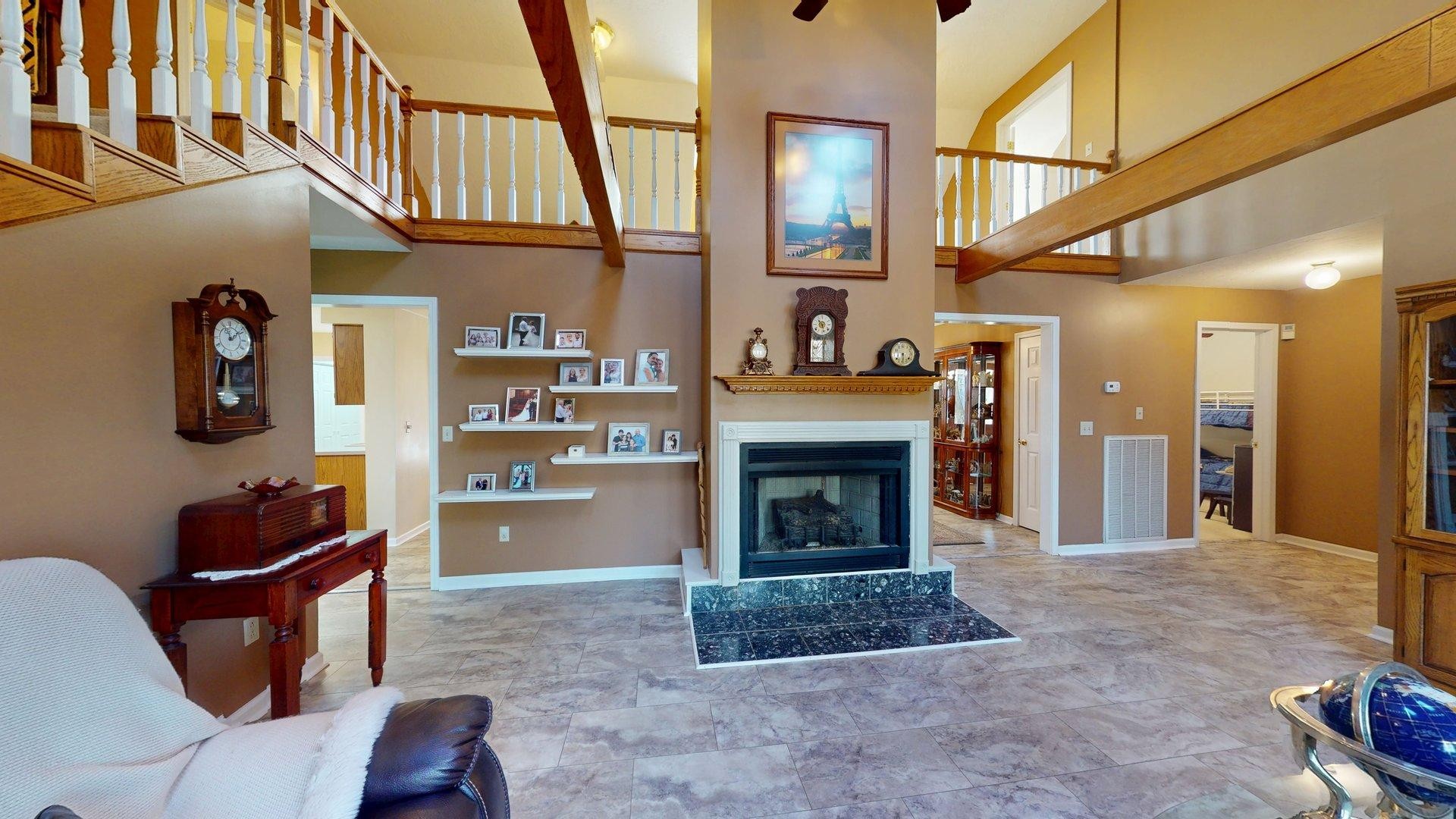 175 Castleton Cv