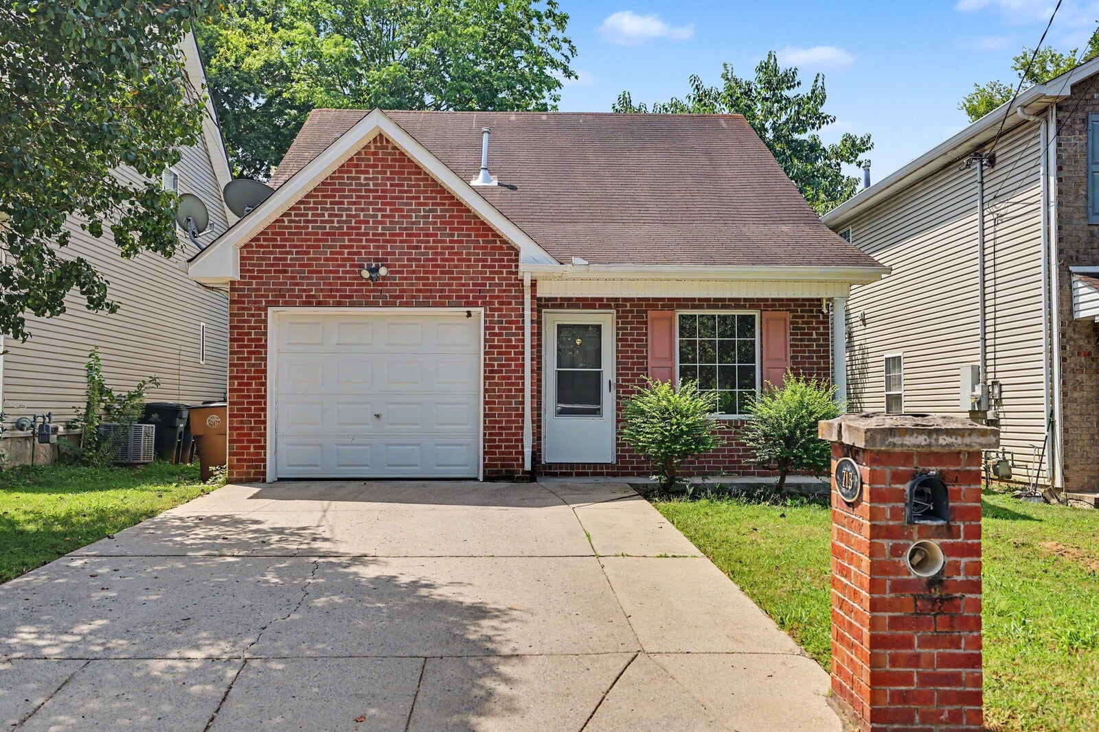713 William Howard Pl