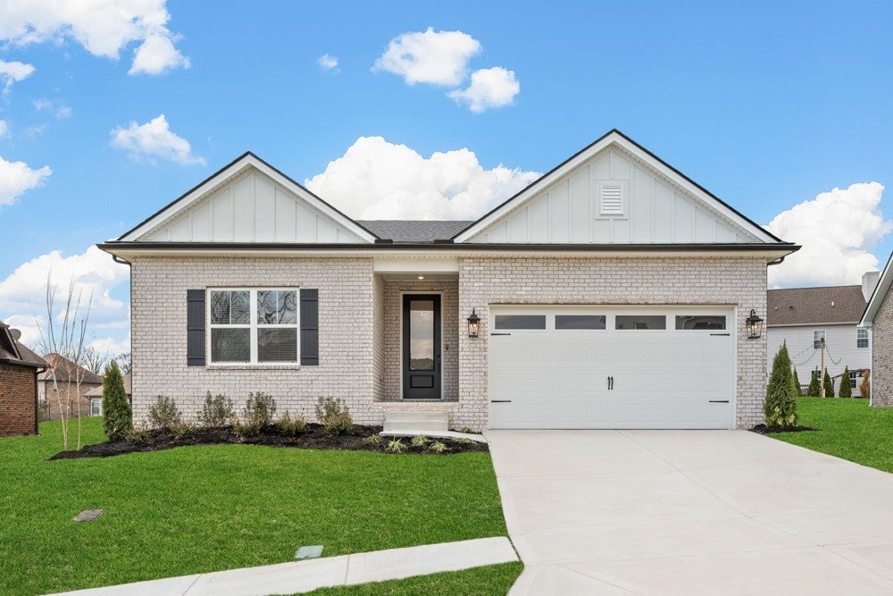 804 Hillock Trace
