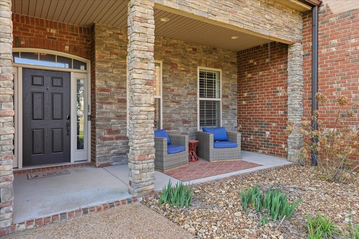 604 Pickett Dr