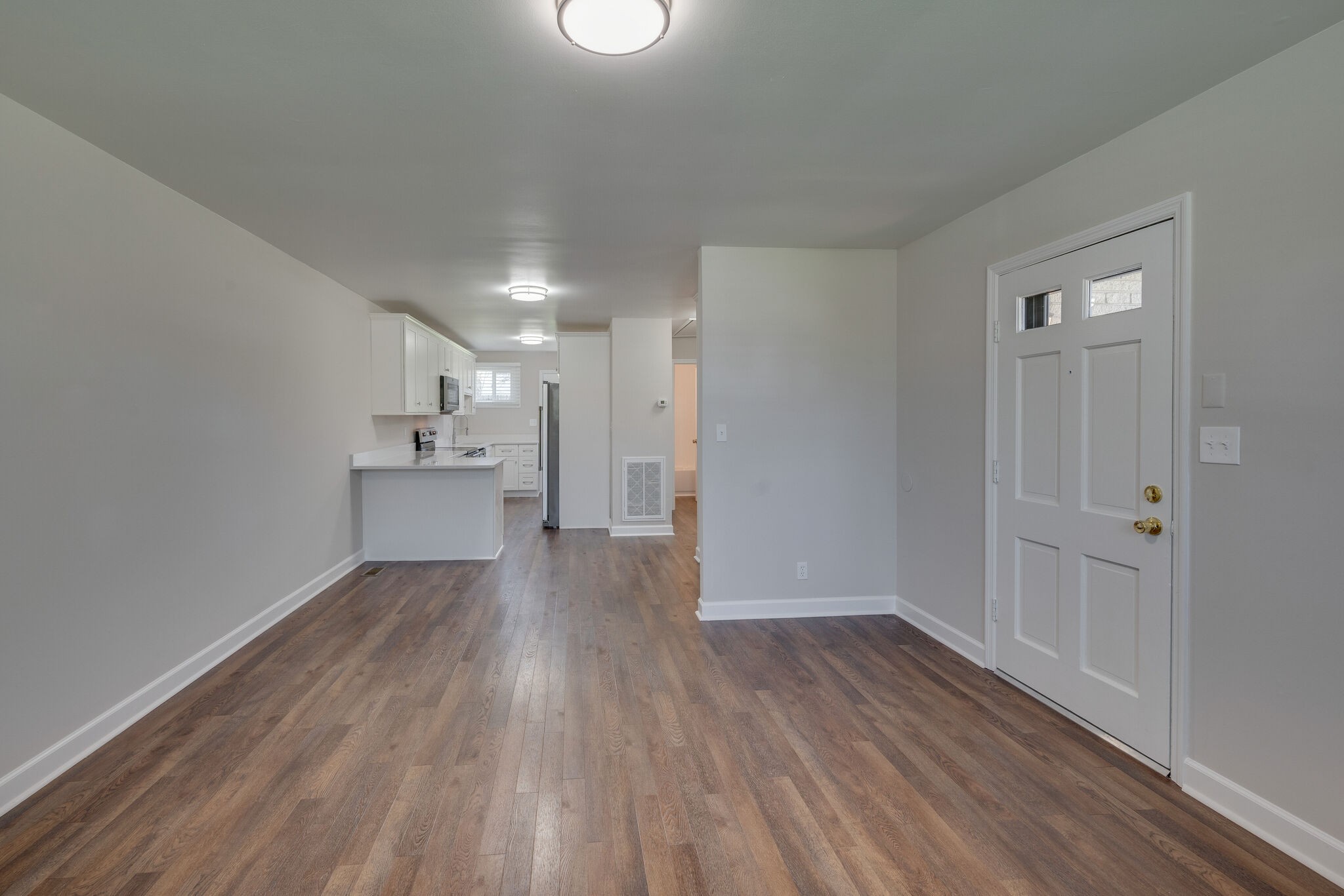 Franklin, Tennessee 37064, United States, 2 Bedrooms Bedrooms, ,1 BathroomBathrooms,Residential,Active,198395