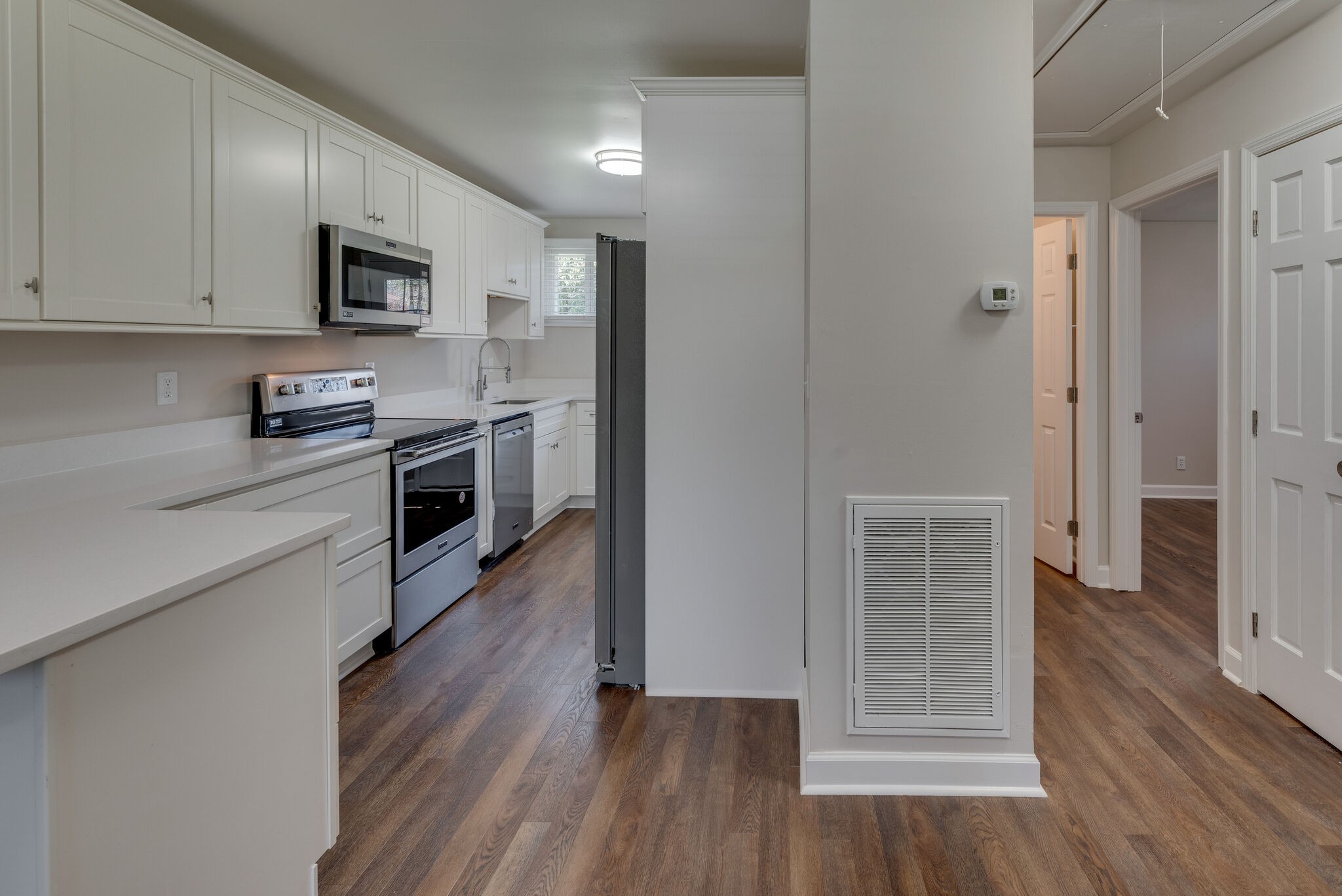 Franklin, Tennessee 37064, United States, 2 Bedrooms Bedrooms, ,1 BathroomBathrooms,Residential,Active,198395