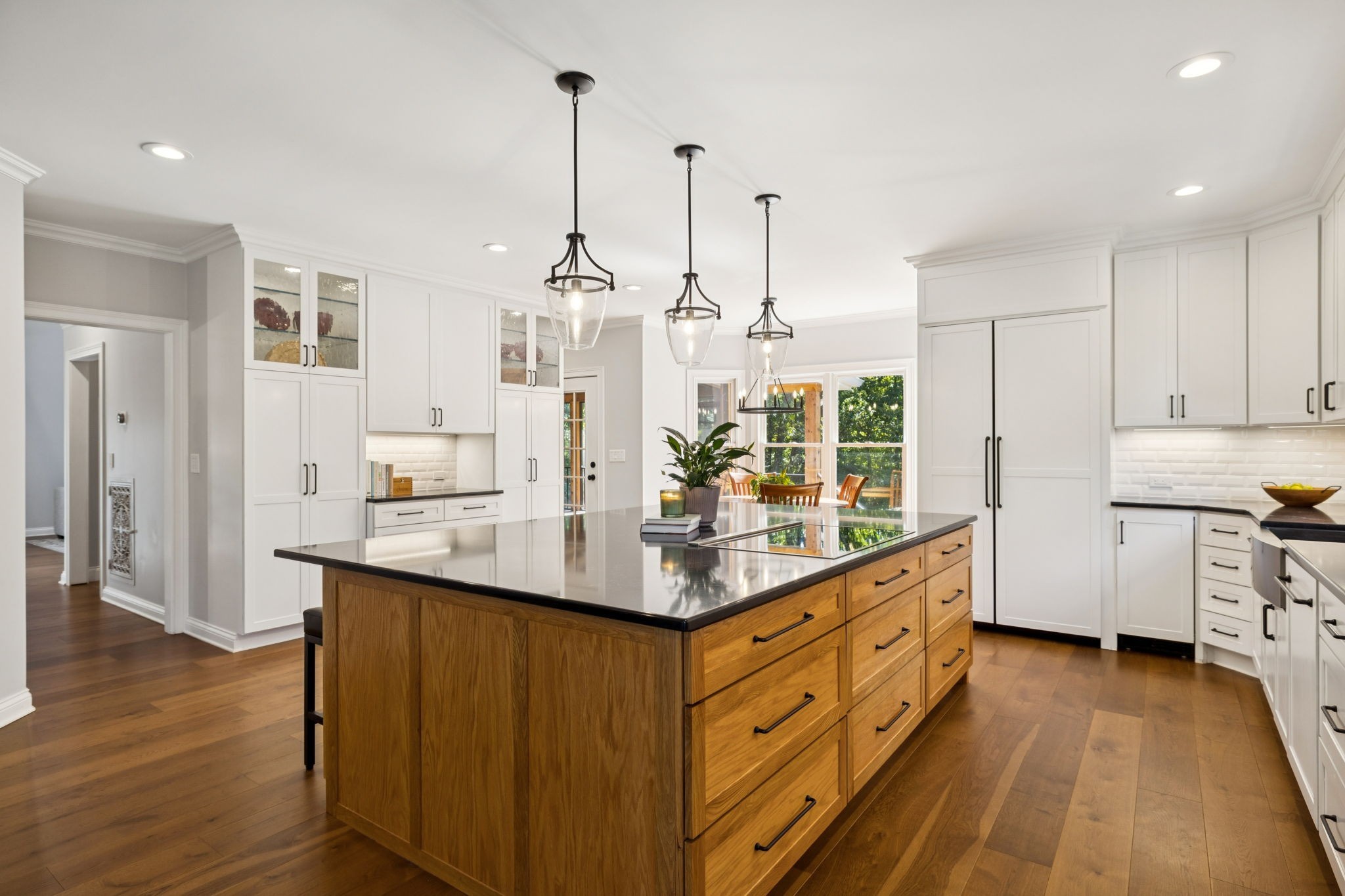 9431 Highwood Hill Rd