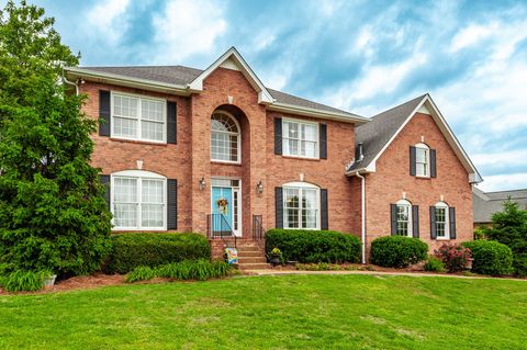 101 Annas Ct Hendersonville TN 37075