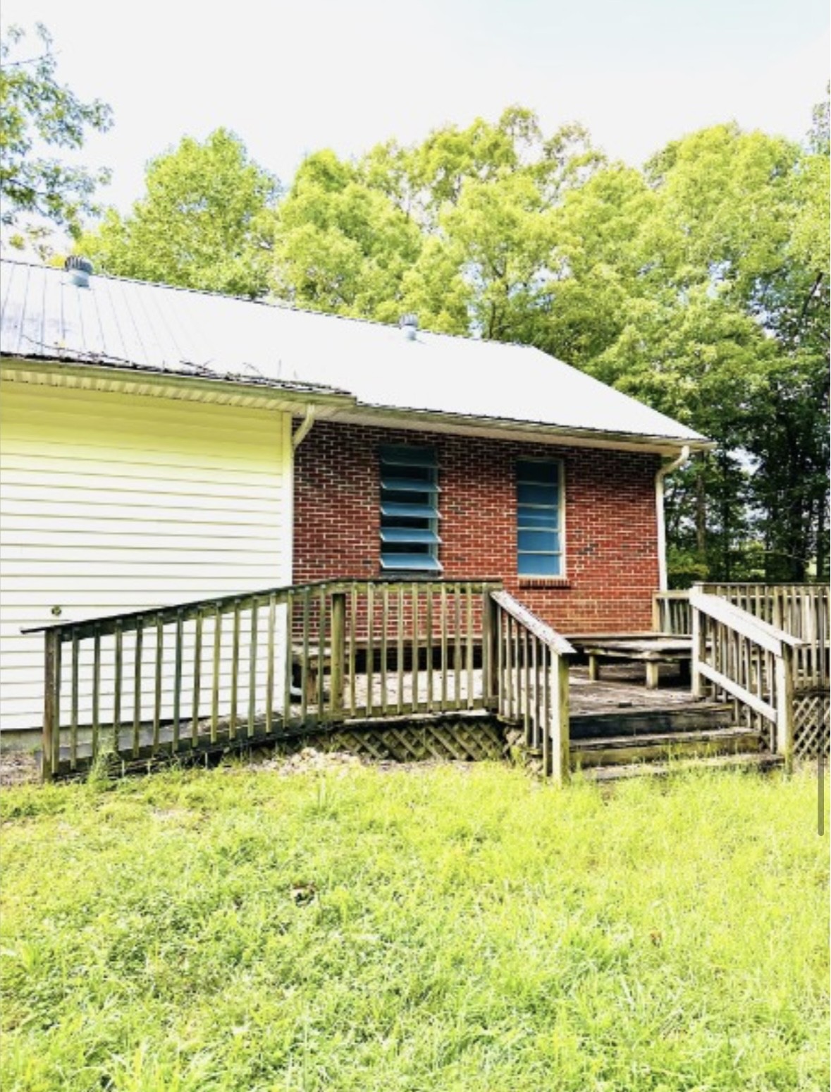 2625 Pleasant Ridge Rd