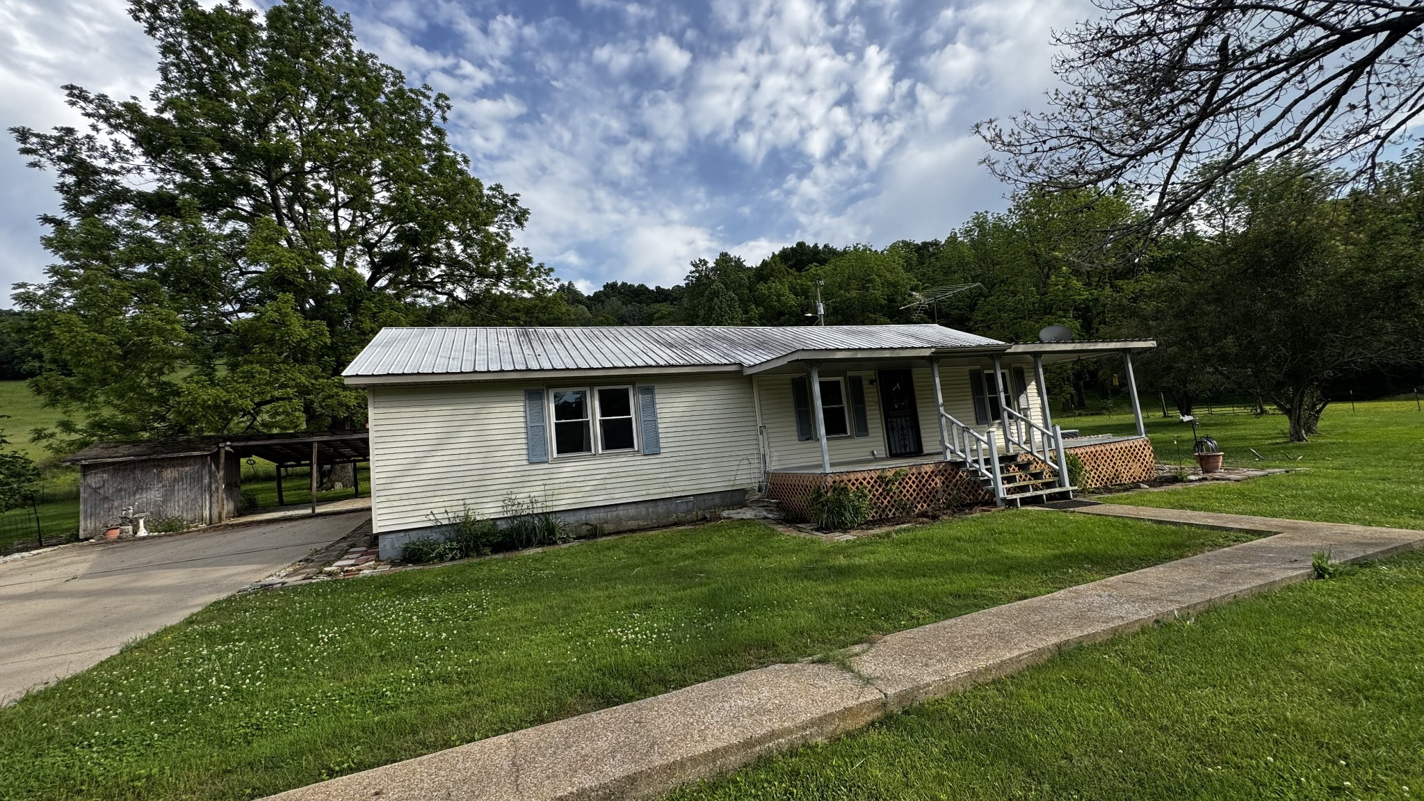 315 Loyd Rd
