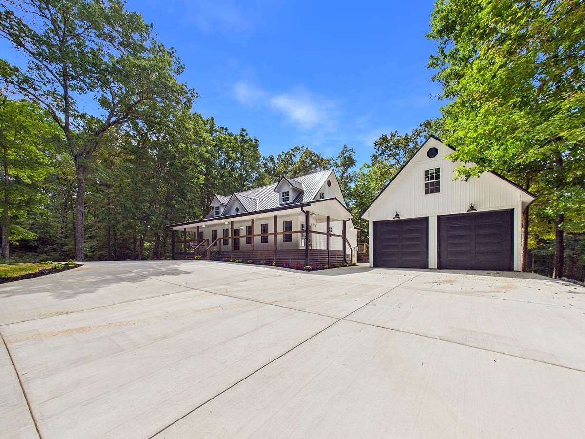 145 Shaw Rd