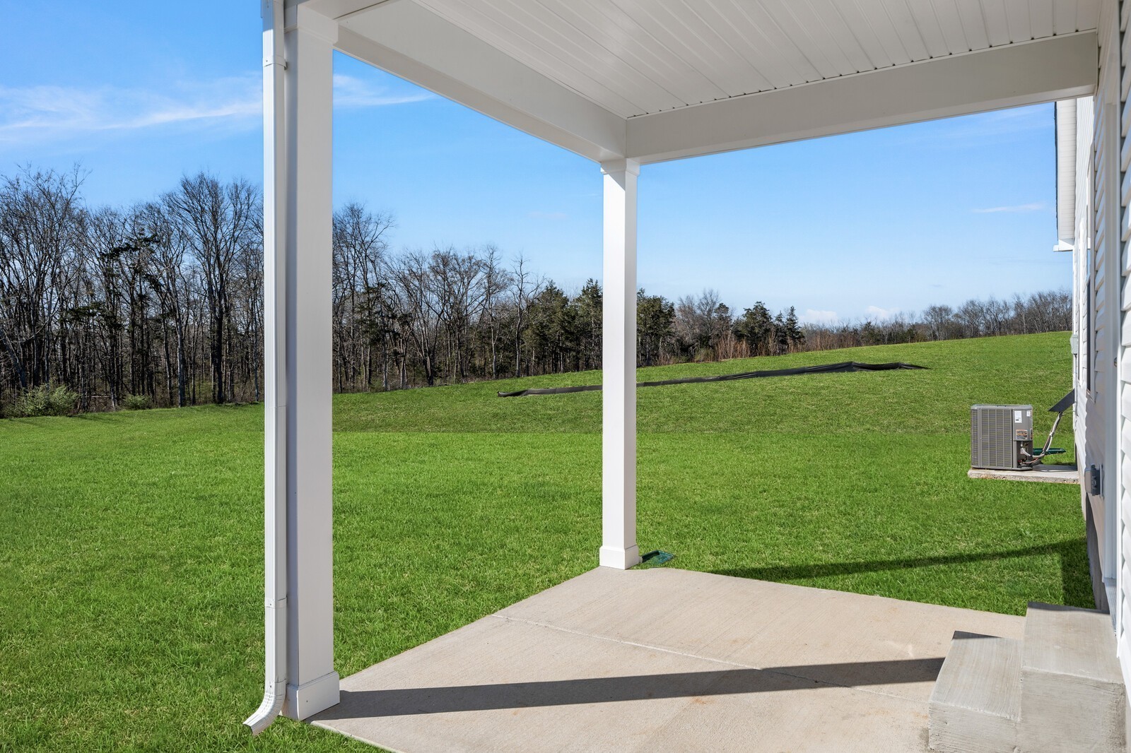 303 Idle Dr