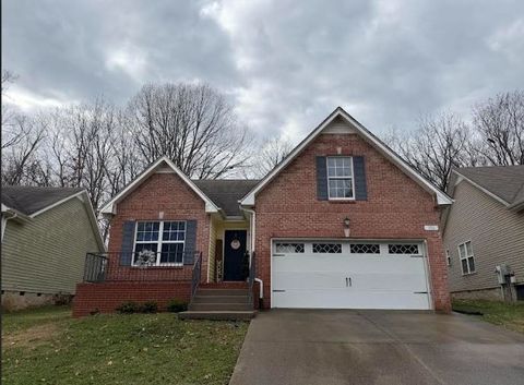 Photo of 306 David Dr, Clarksville, TN 37040 (MLS # 3060975)