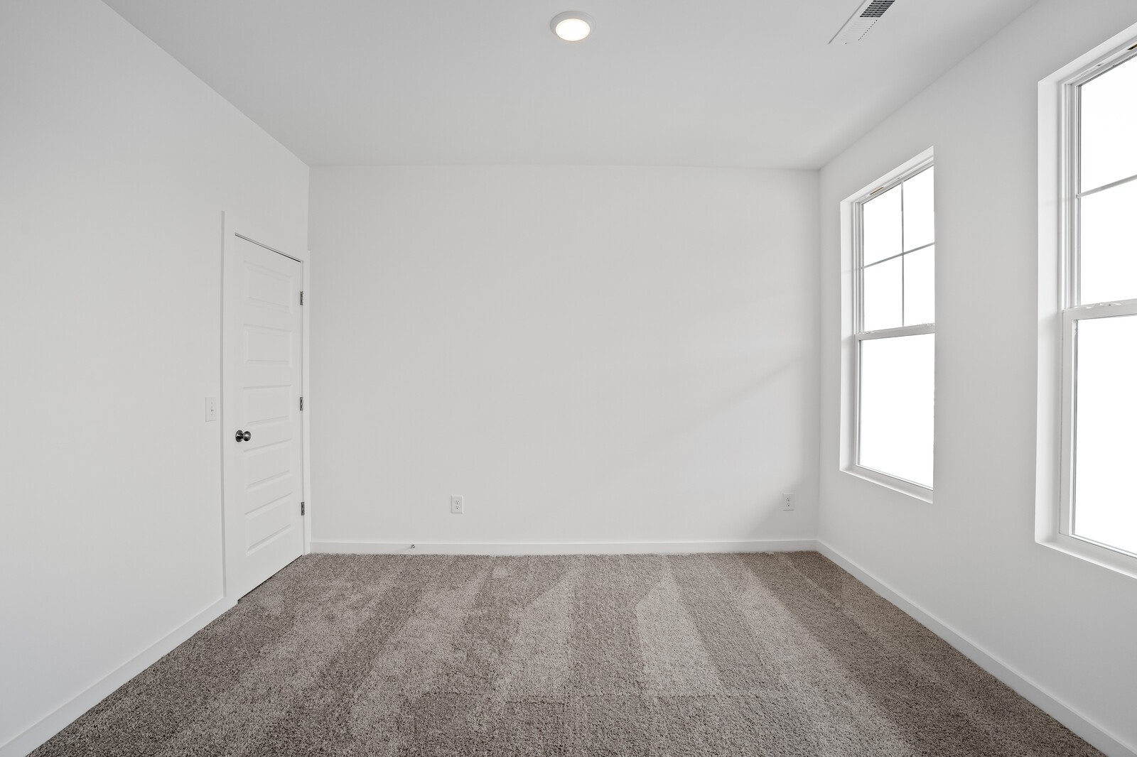 2155 Sutton Dr