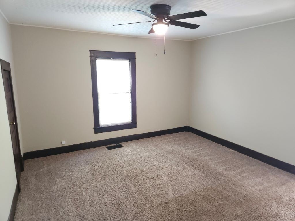 305 4th Ave A