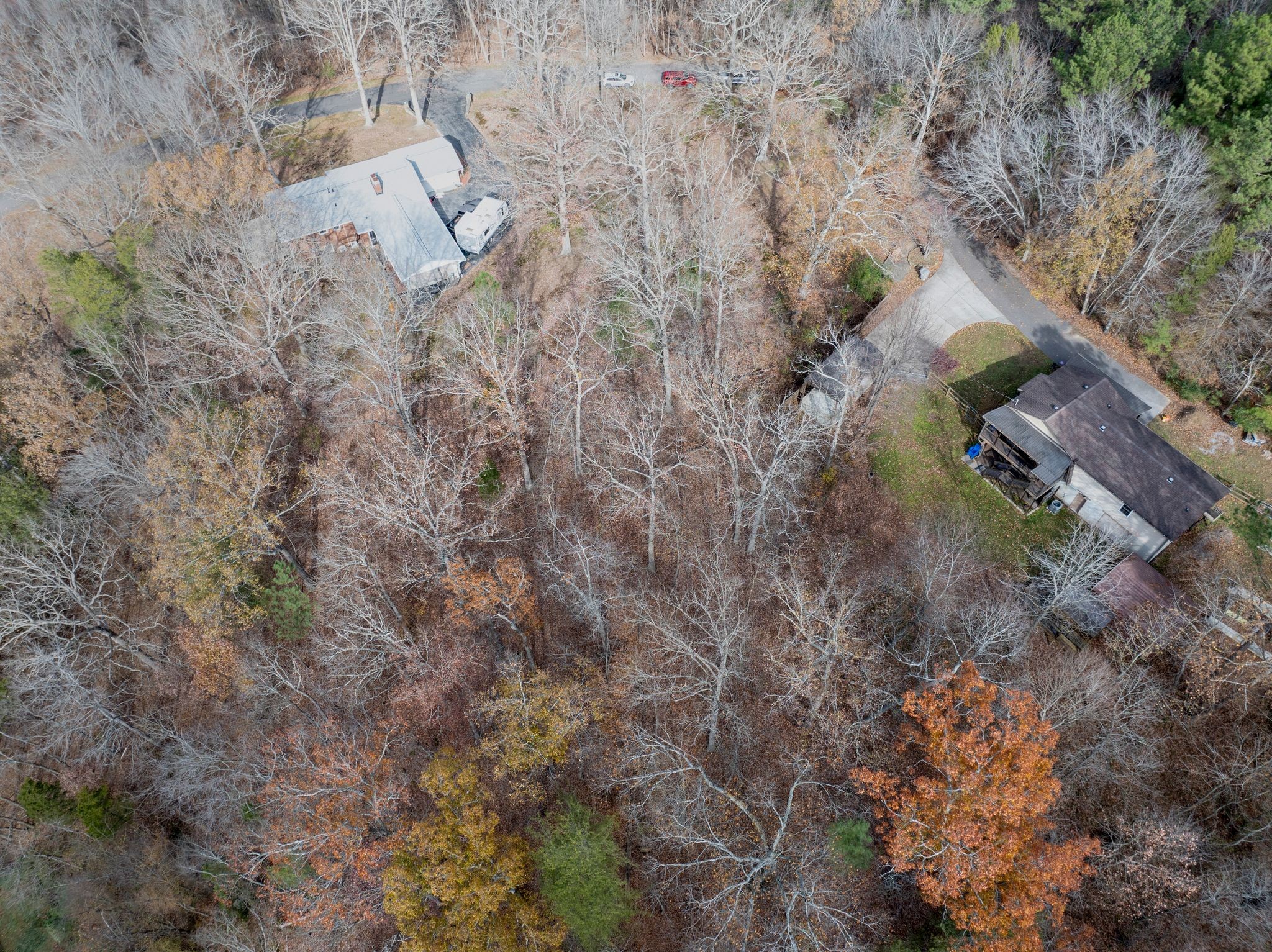 100 Lakeview Dr