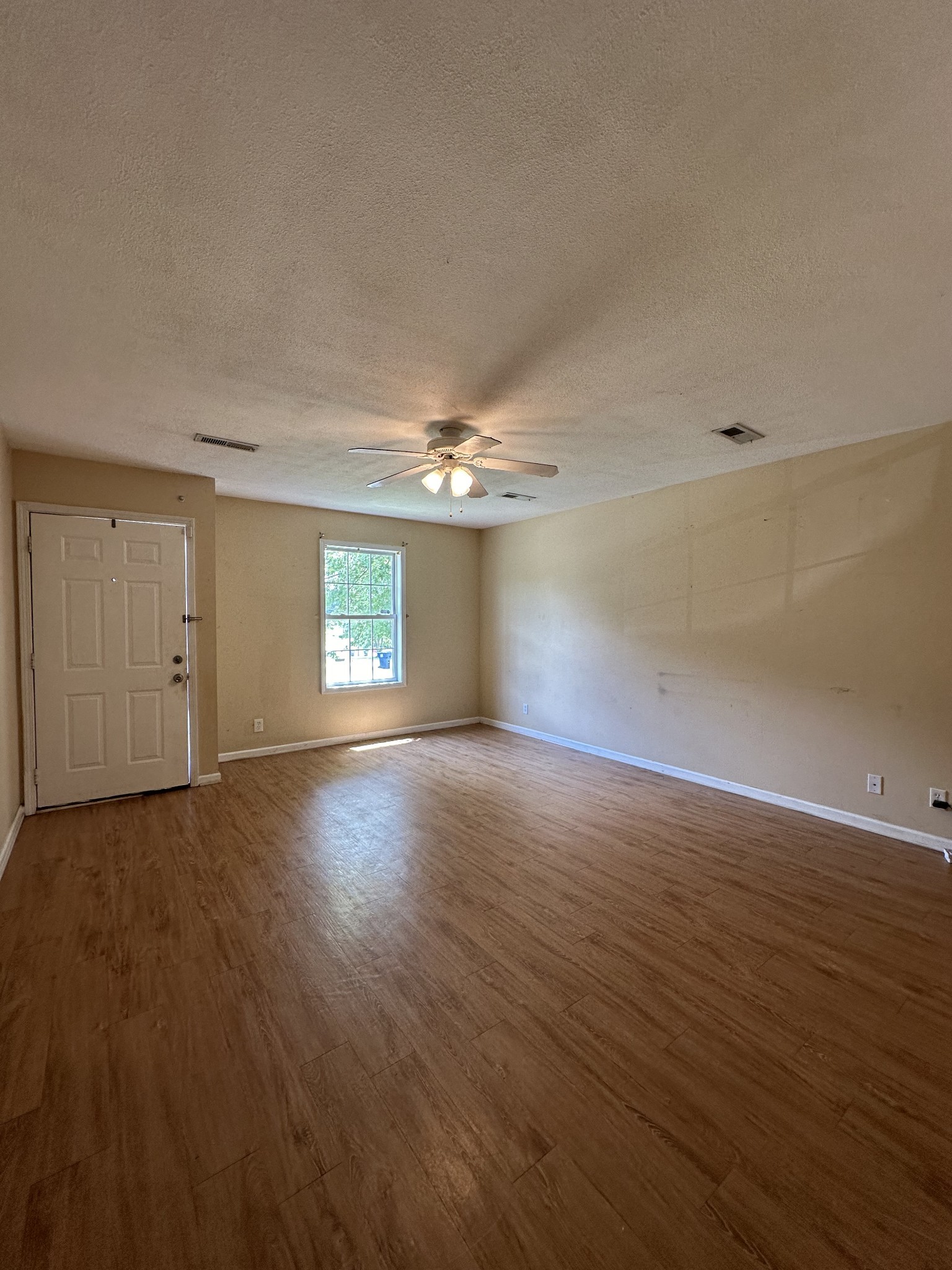 272 Executive Ave A