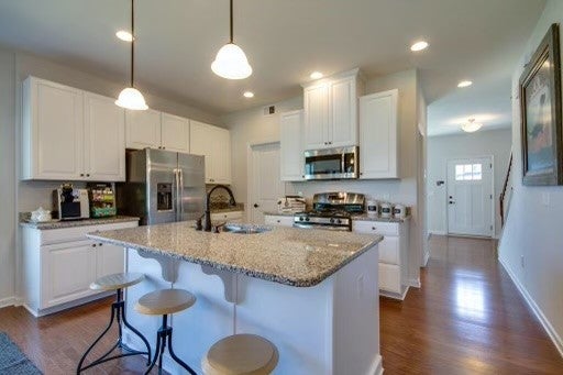 104 Shanache Dr