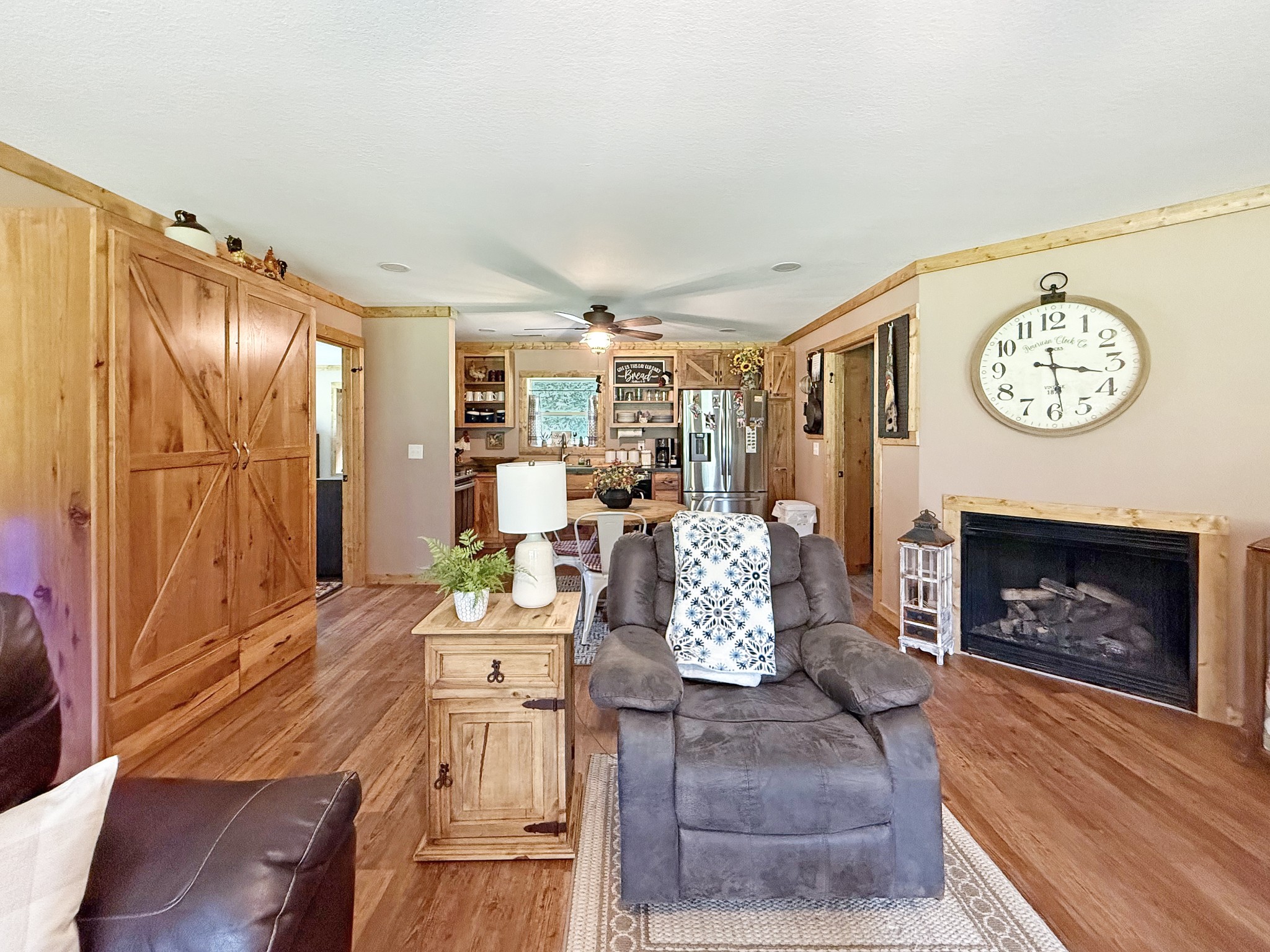 109 Leon Cole Rd