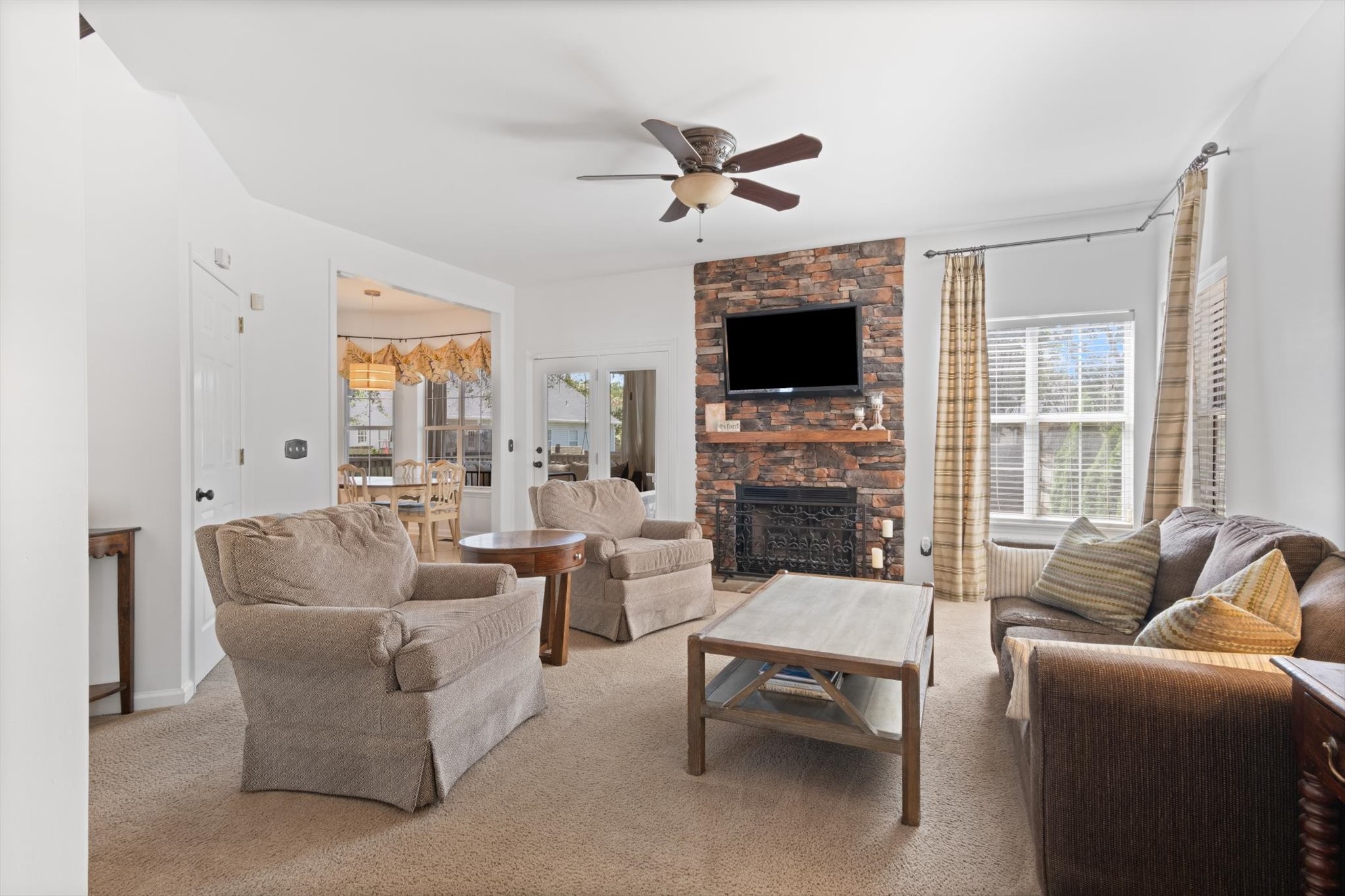 Photo 7 of 25 of 217 Hideaway Trl house