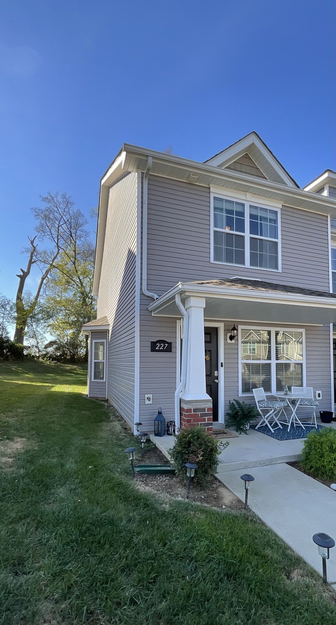 227 Alexander Blvd