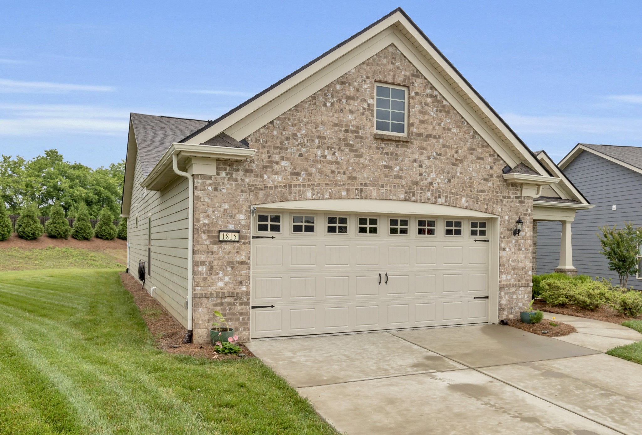 1815 Humphreys Gln