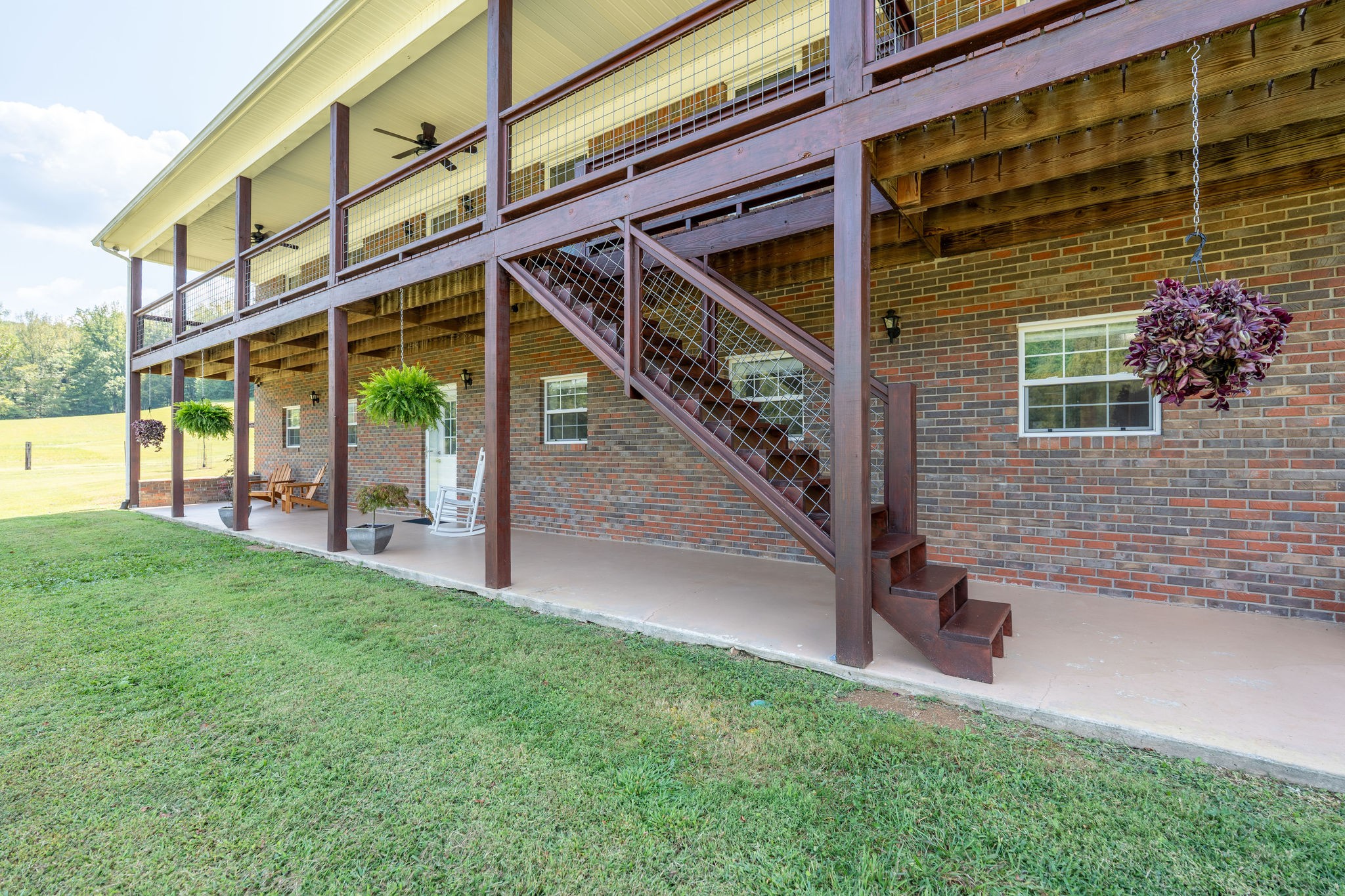 6285 Rayburn Creek Rd