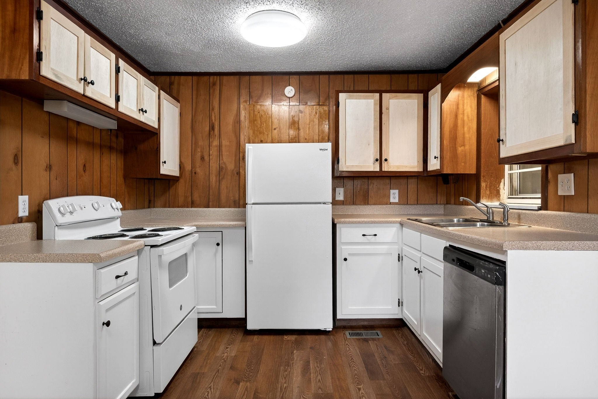 1372 Jamestown Hwy