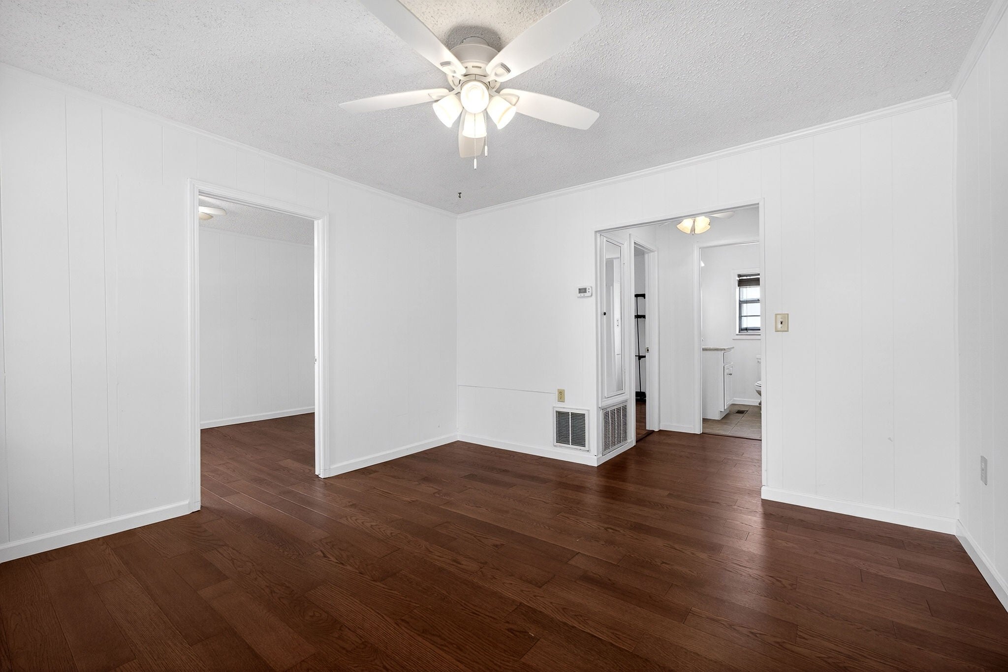 1372 Jamestown Hwy