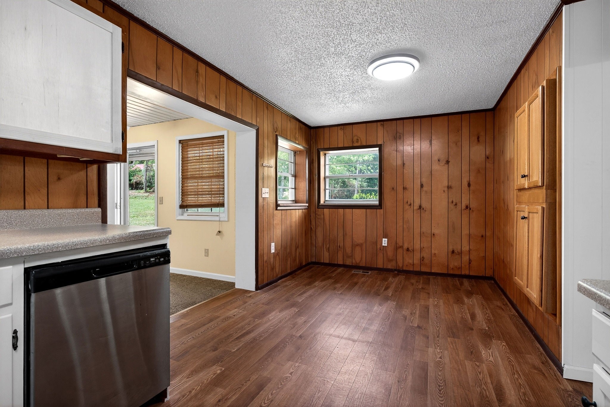 1372 Jamestown Hwy