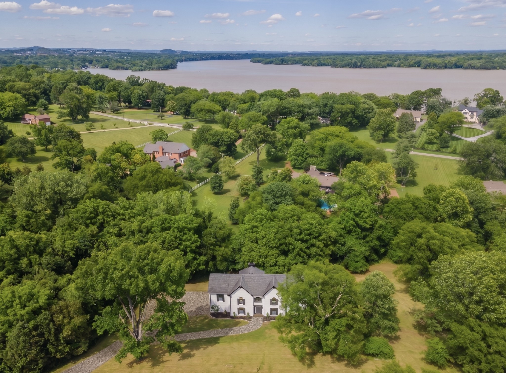 527 Cumberland Hills Dr