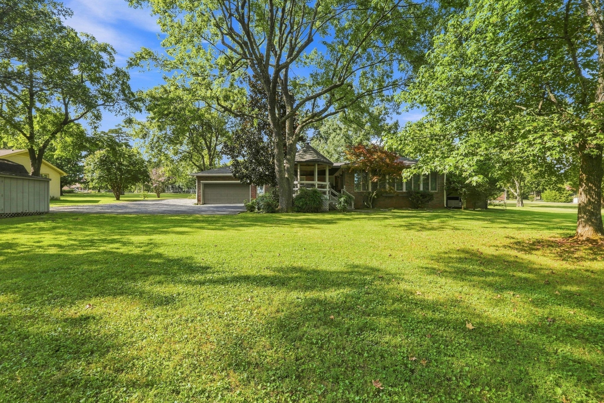 112 Cedar Way Dr