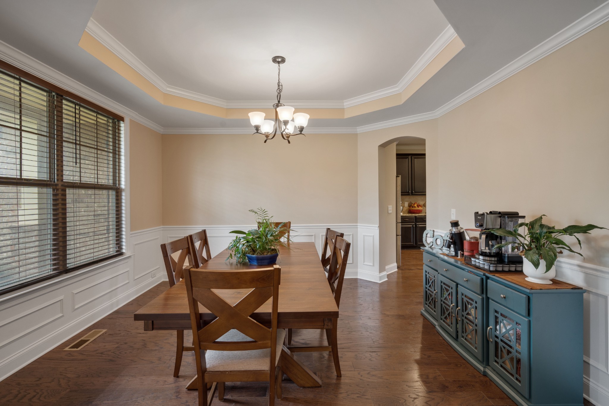 421 Valley Spring Dr