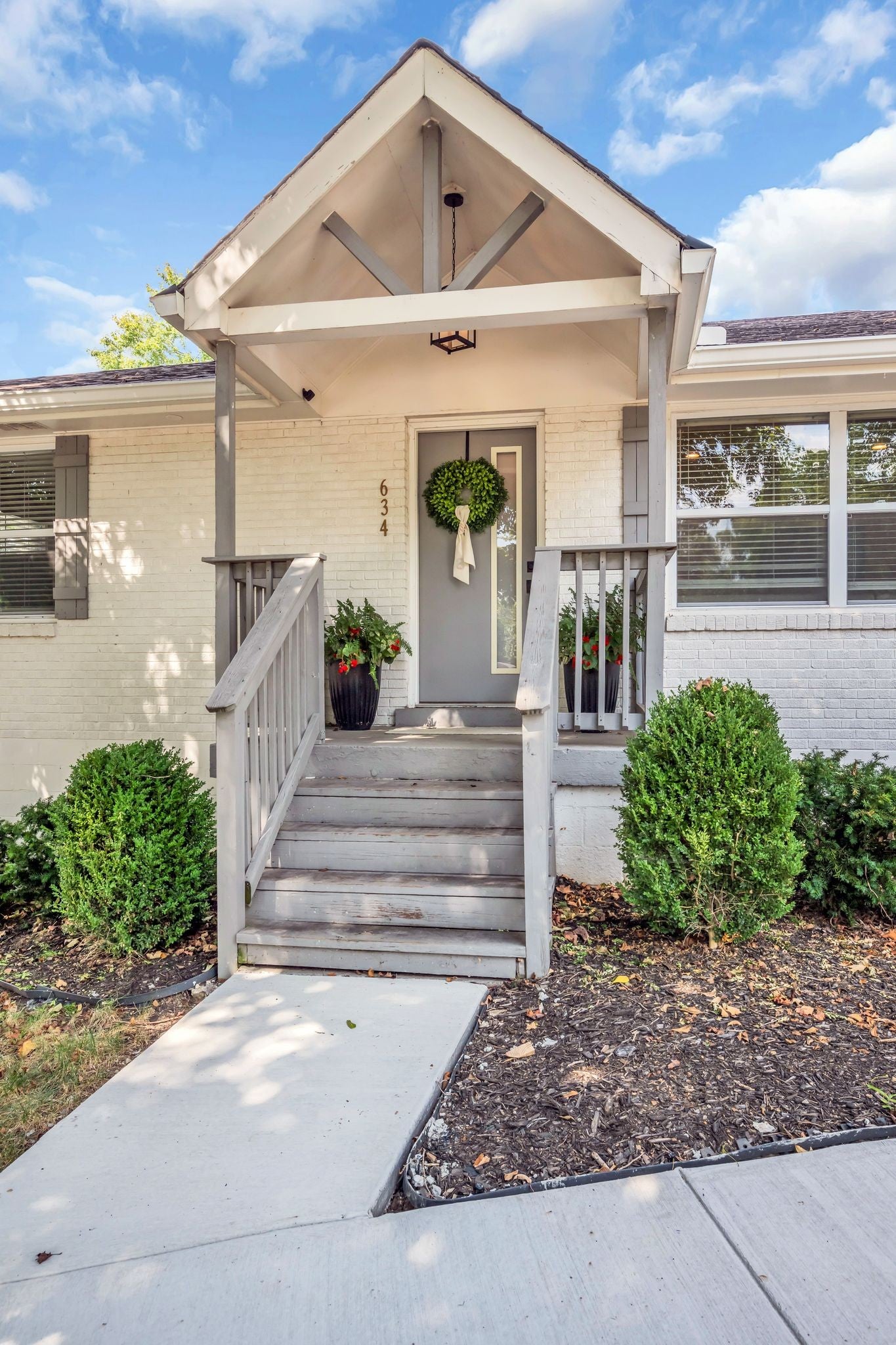 634 Watsonwood Dr