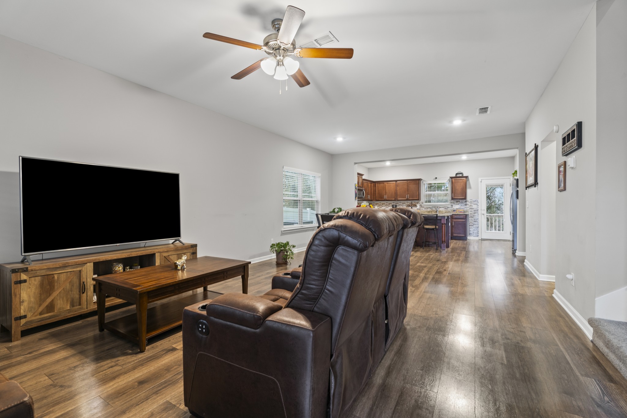 228 Eusa Cantrell Ln