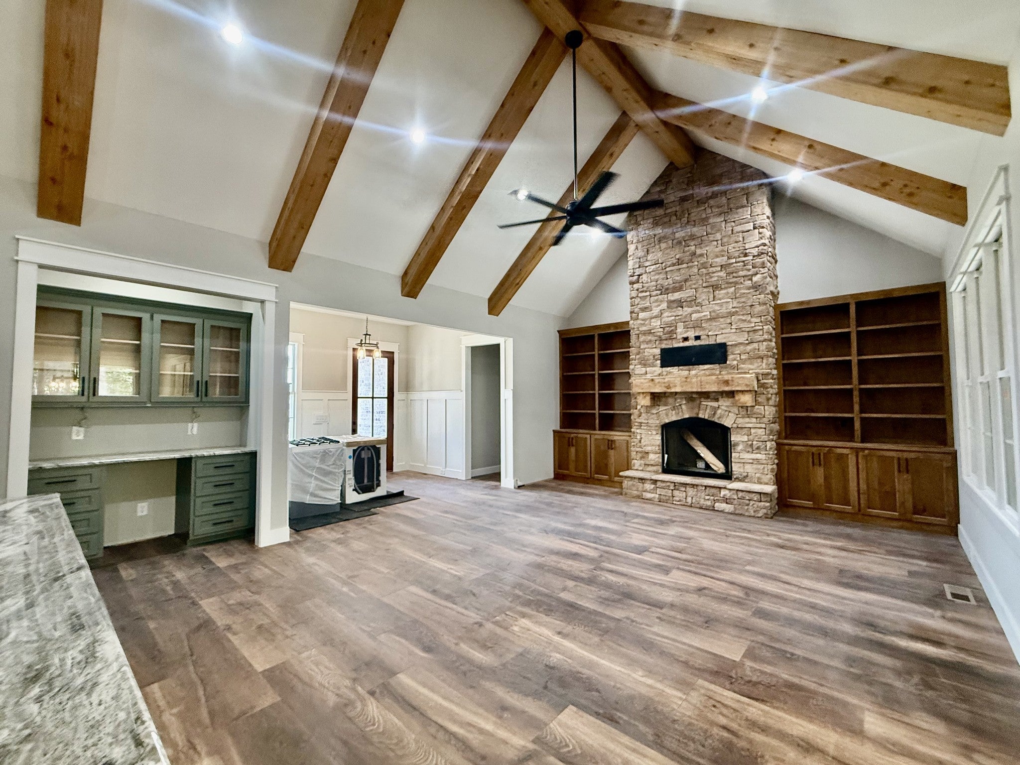 121 settlers Trace