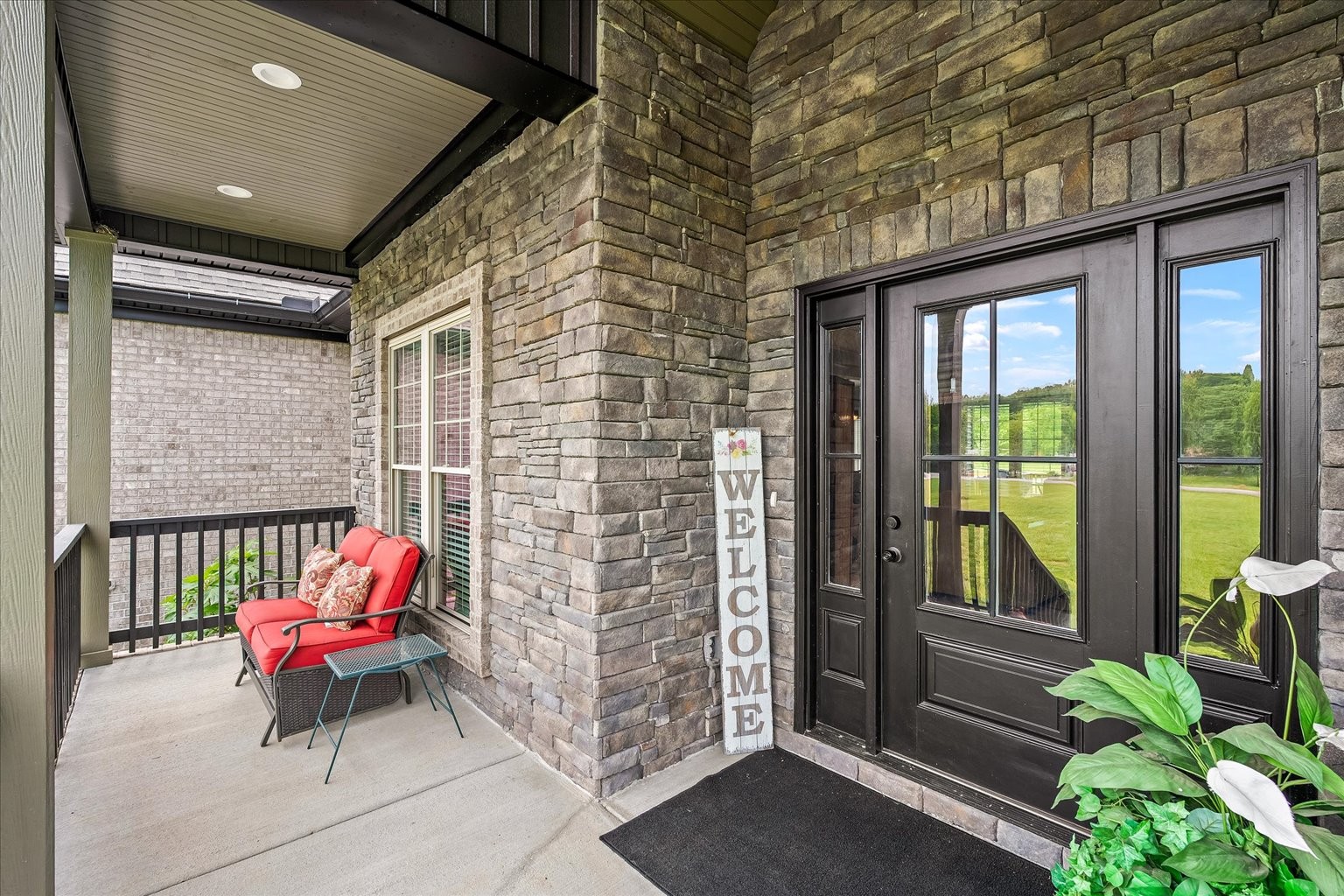2057 Tice Dr