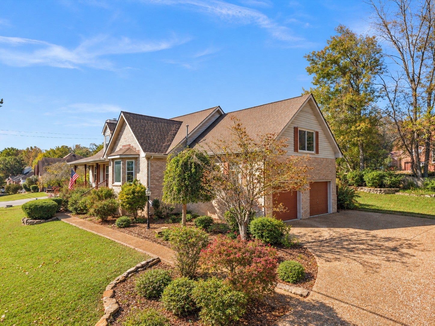 1025 Singing Springs Rd