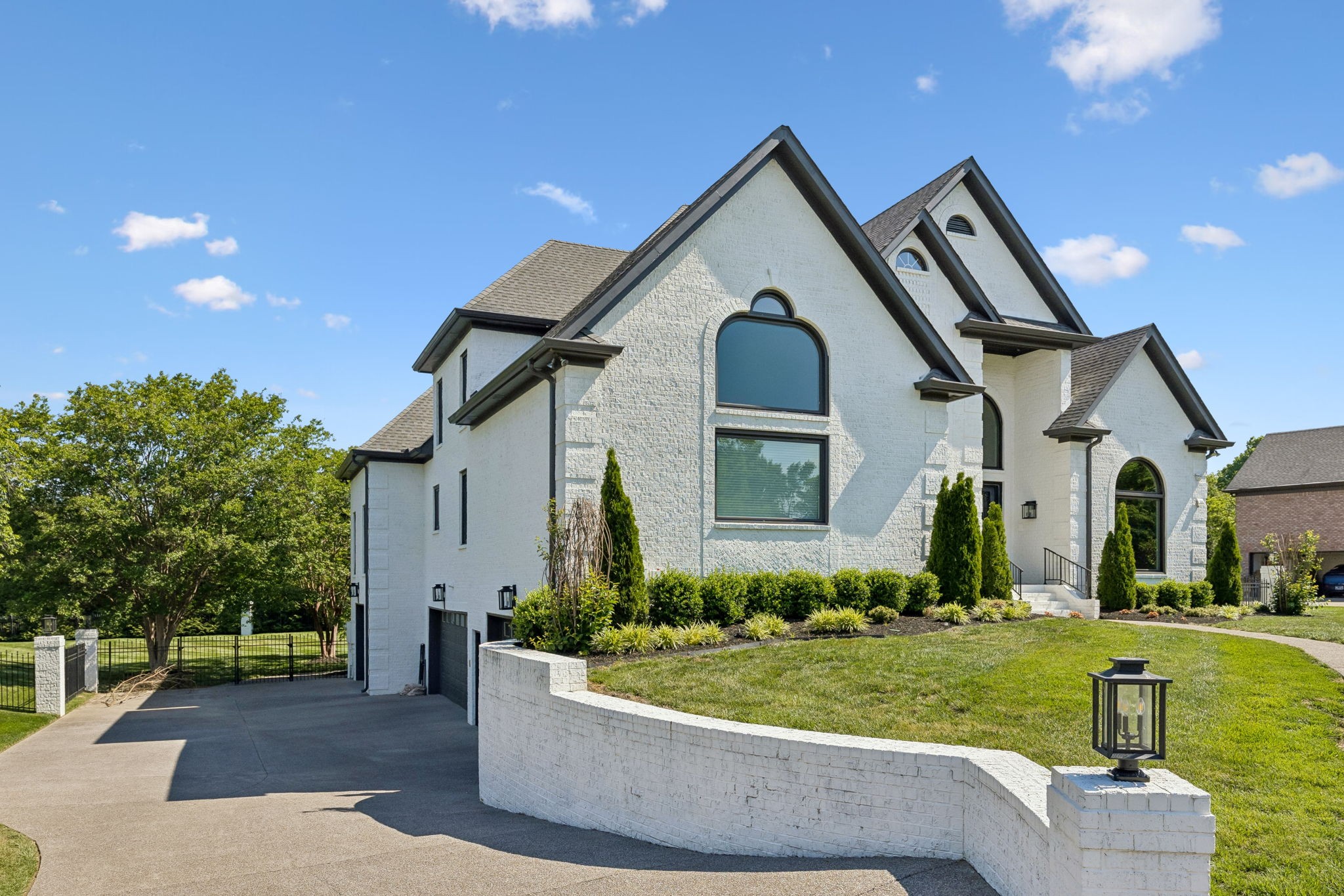 9616 Deer Track Ct