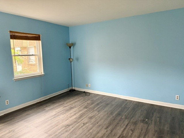 370 Wallace Rd F11