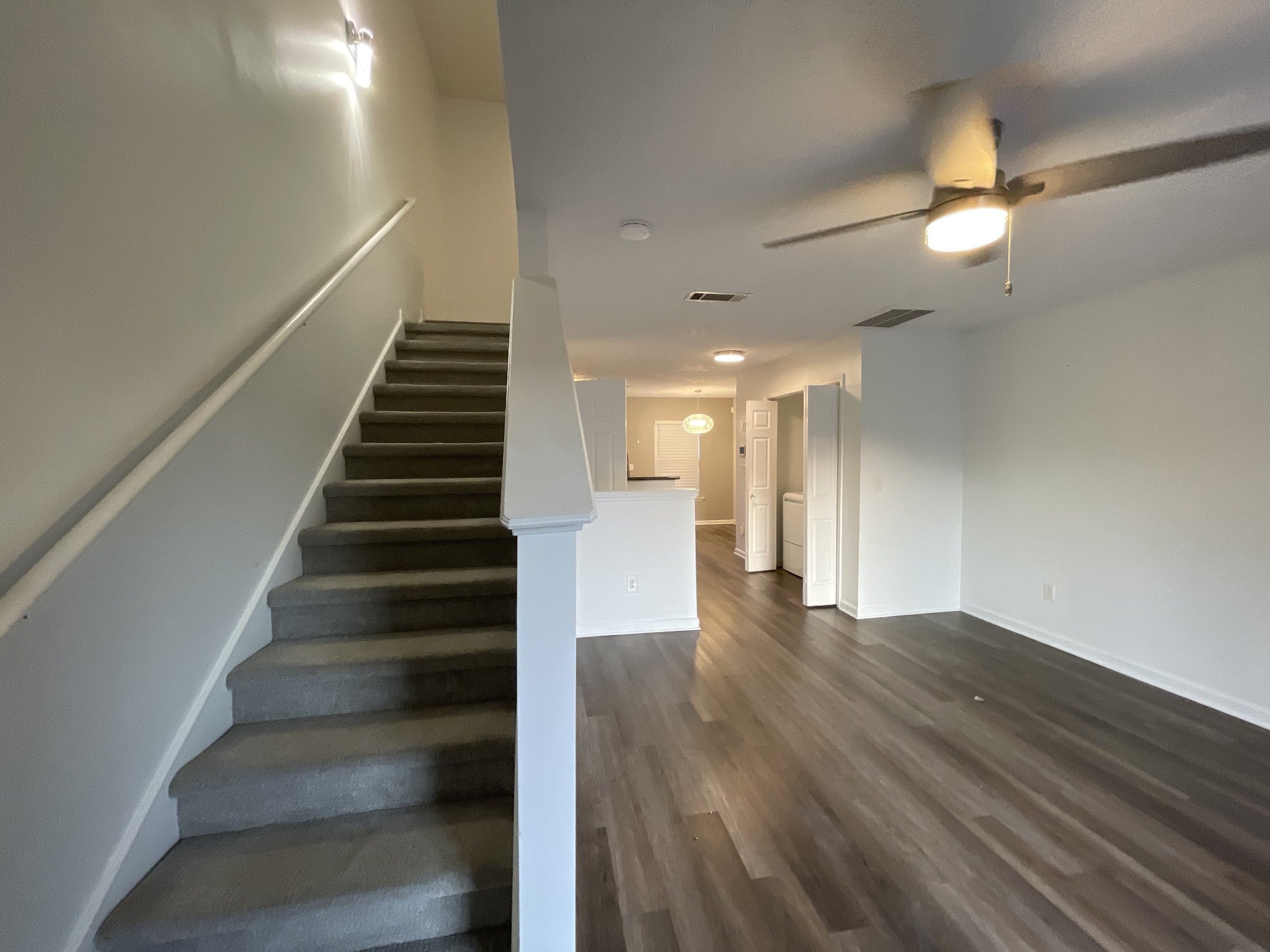 329 Stewarts Landing Cir