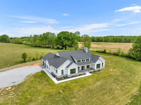 184 Emma Ln Hohenwald TN 38462
