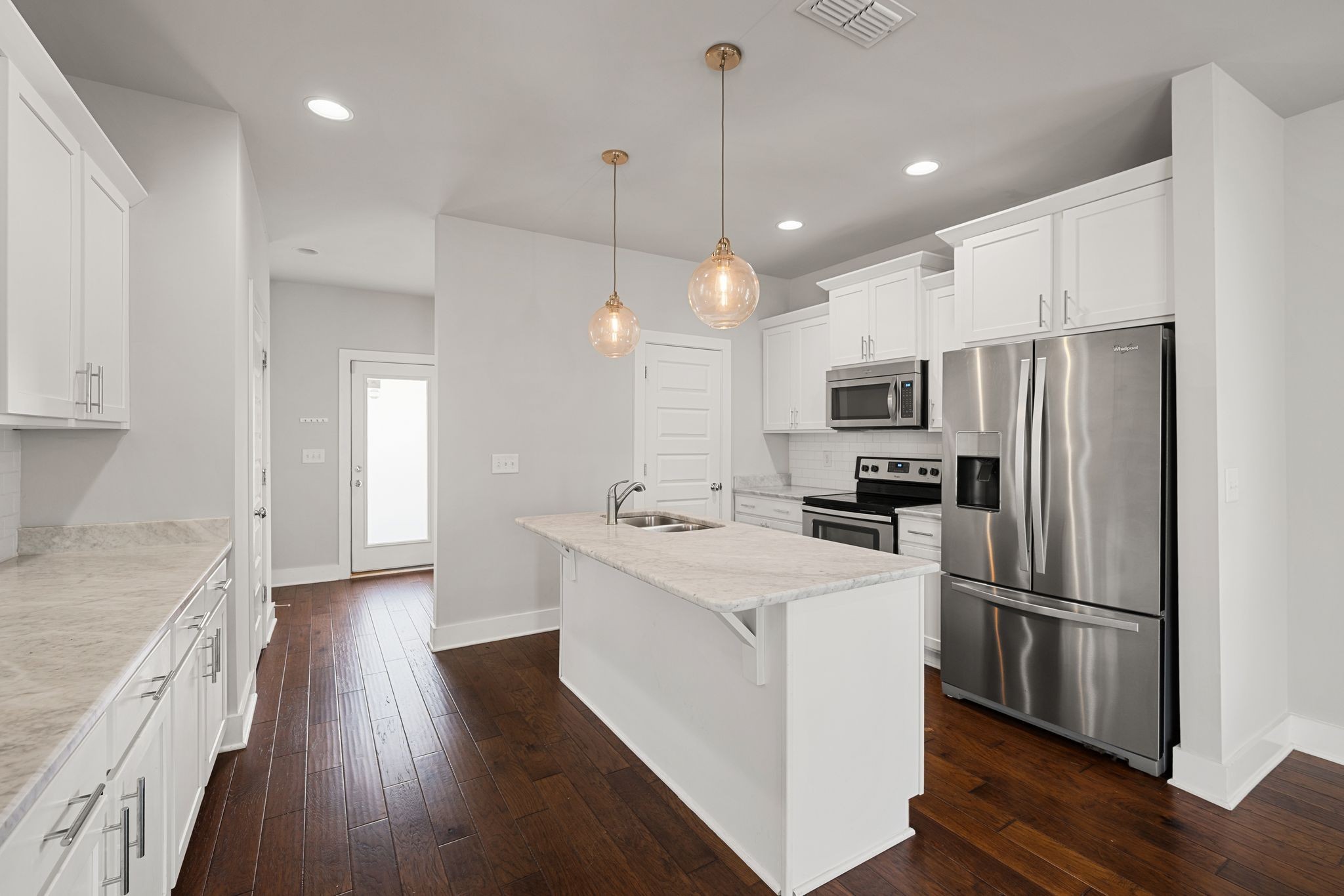 700 Cottage Park Dr