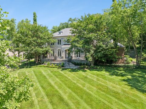 1810 Tyne Blvd Nashville TN 37215