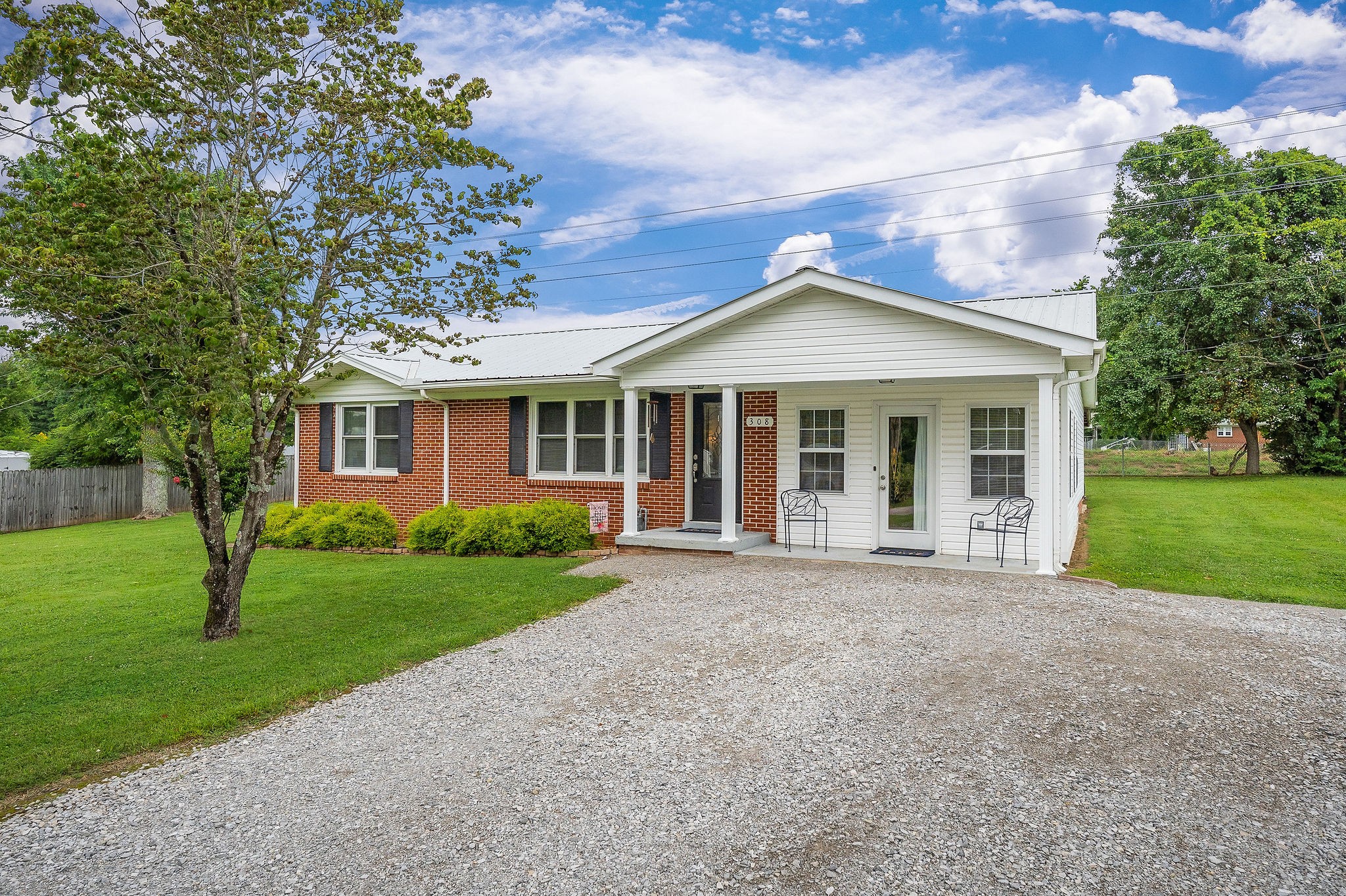 308 Cardinal Dr