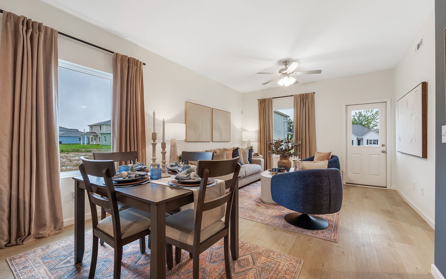 76 Stonehenge Lane N