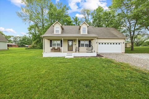 420 Buffalo Valley Rd Baxter TN 38544